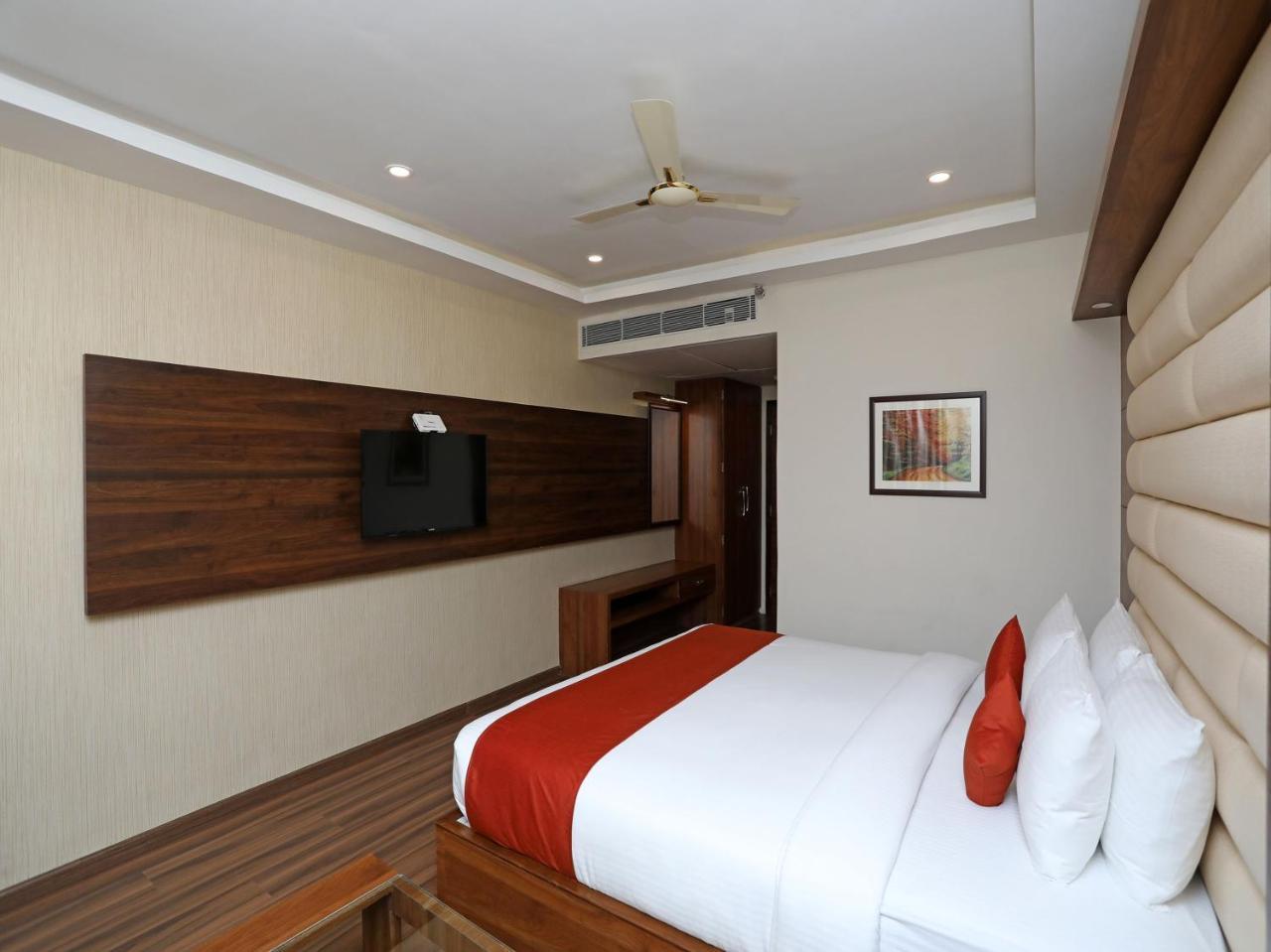 Oyo 16835 Stayotel Kolkata Airport المظهر الخارجي الصورة